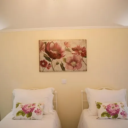 Country house Quinta Da Queiro *
